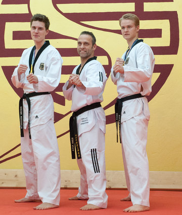 wm2012-roger-guertel-360x